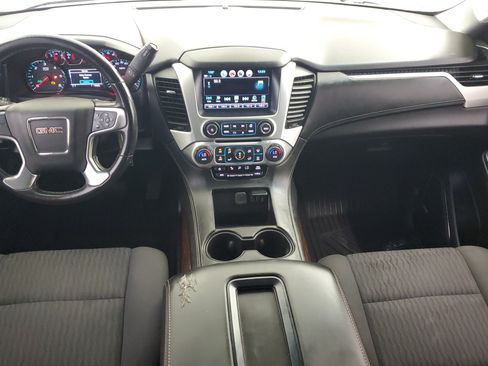 Used 2018 GMC Yukon SLE w/ HD Trailering Package AWD/4WD image 13