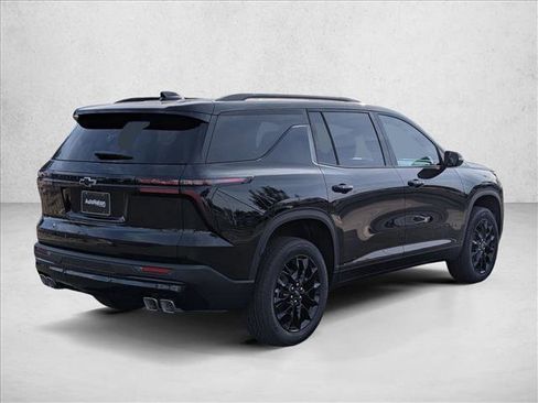 New 2026 Chevrolet Traverse LT w/ Midnight/Sport Edition image 2