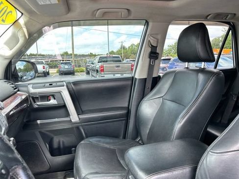 Used 2015 Toyota 4Runner Limited AWD/4WD image 29