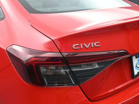 Certified 2025 Honda Civic Sport image 12