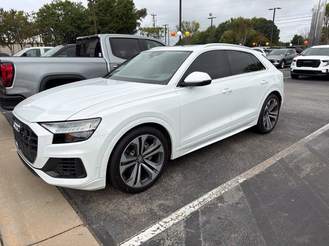 Used 2019 Audi Q8 Prestige w/ Luxury Package AWD/4WD image 1