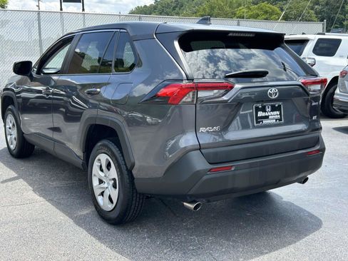 Used 2023 Toyota RAV4 LE FWD image 3