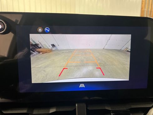 New 2026 Chevrolet Equinox LT w/ Convenience Package II image 24