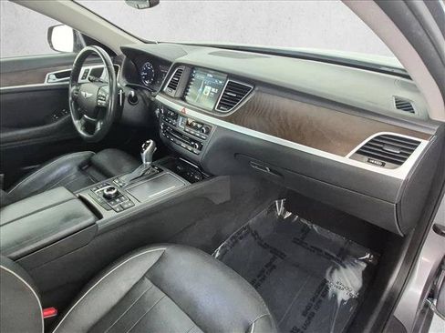 Used 2015 Hyundai Genesis 3.8 w/ Option Group 04 AWD/4WD image 26