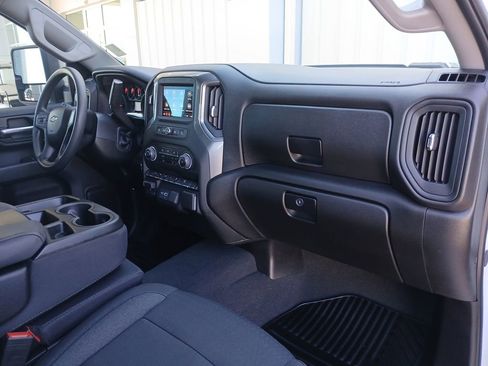 Certified 2025 Chevrolet Silverado 2500 Custom w/ Custom Value Package image 29