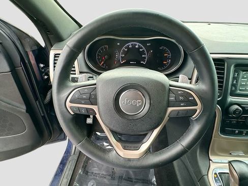 Used 2016 Jeep Grand Cherokee Laredo w/ Quick Order Package 23E image 11