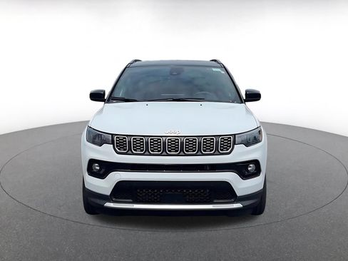 Used 2025 Jeep Compass Limited AWD/4WD image 4