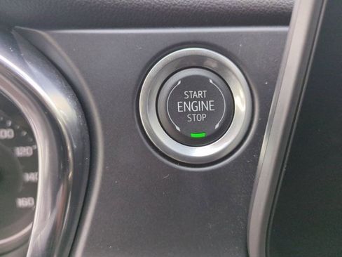 Used 2025 Chevrolet Blazer LT image 17