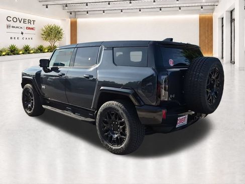 New 2026 GMC Hummer EV SUV AWD/4WD image 8