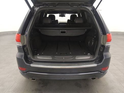 Used 2016 Jeep Grand Cherokee Overland image 29