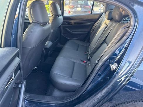 Used 2021 MAZDA MAZDA3 s FWD image 5