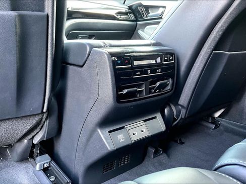 Used 2023 Acura MDX SH-AWD w/ Technology Package image 71