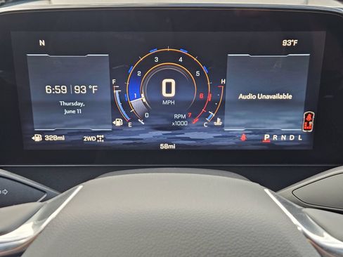 New 2026 Chevrolet Traverse Z71 w/ LPO, Floor Liner Package AWD/4WD image 18