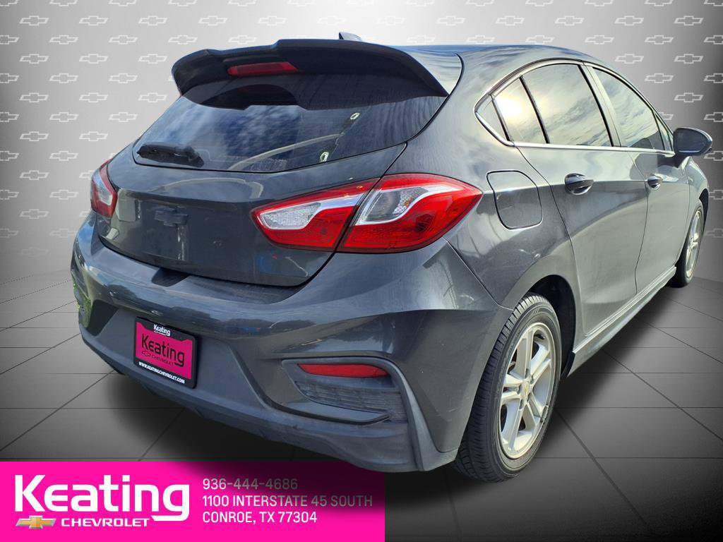 Used 2017 Chevrolet Cruze LT w/ Convenience Package FWD image 10