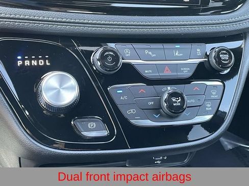 New 2027 Chrysler Pacifica Select FWD image 25