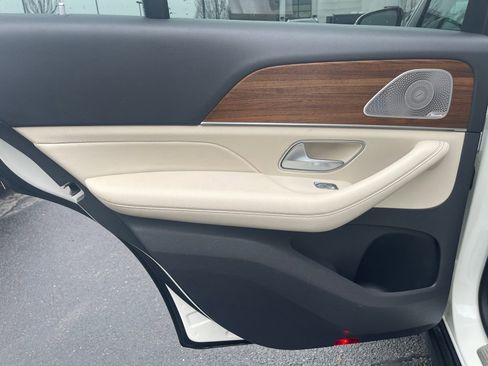 Certified 2020 Mercedes-Benz GLE 350 4MATIC image 19