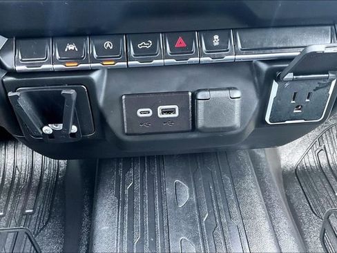 Used 2026 GMC Sierra 1500 Pro w/ Pro Value Package AWD/4WD image 23
