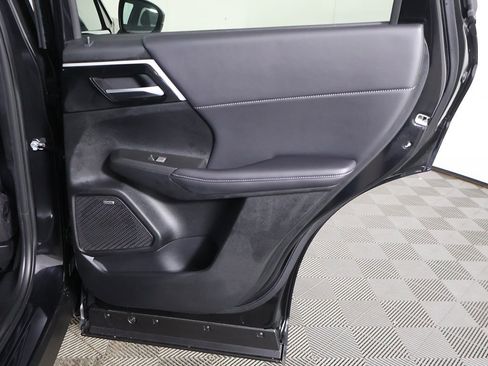 New 2026 Mitsubishi Outlander SE image 28