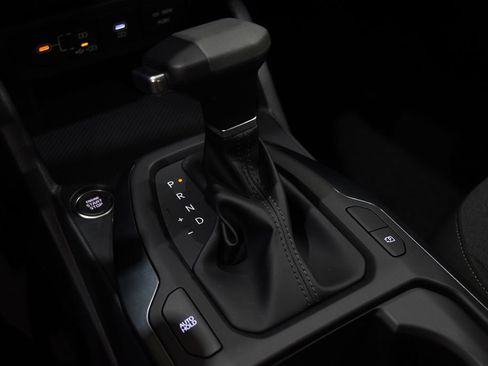 New 2025 Kia K4 LXS image 24