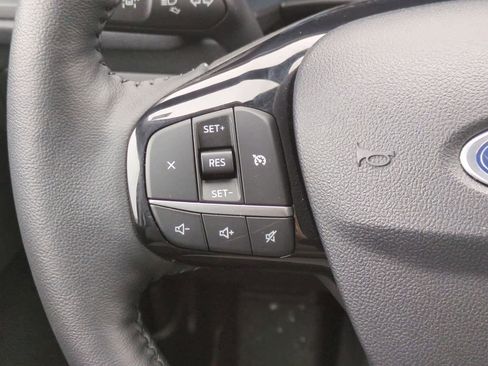 Used 2021 Ford Escape SE w/ Convenience Package image 23