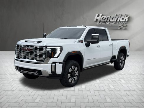 Used 2026 GMC Sierra 2500 Denali w/ Denali Reserve Package AWD/4WD image 5