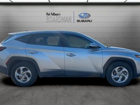 Used 2023 Hyundai Tucson SE image 6