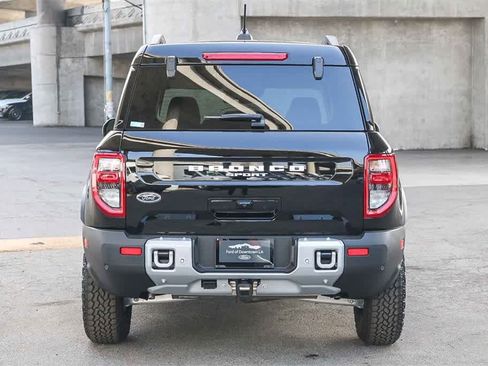 New 2025 Ford Bronco Sport Outer Banks w/ Sasquatch Outer Banks Package image 7