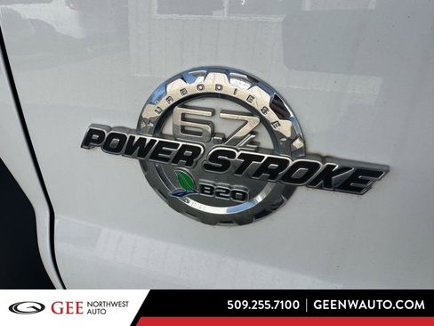 Used 2016 Ford F550 4x4 Crew Cab Super Duty image 27