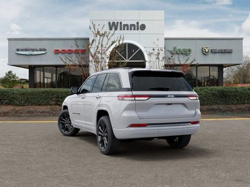 New 2026 Jeep Grand Cherokee Limited AWD/4WD image 3