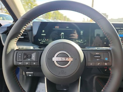 New 2026 Nissan Kicks SR image 9