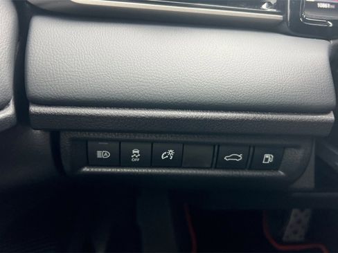 Used 2025 Toyota Camry XSE image 30