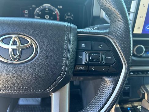 Used 2024 Toyota Tundra Limited AWD/4WD image 13