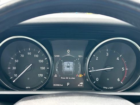 Used 2016 Land Rover Range Rover Sport SE AWD/4WD image 25