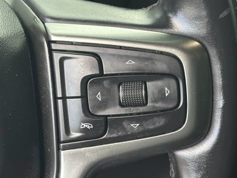 Used 2021 Chevrolet Silverado 1500 LT AWD/4WD image 22