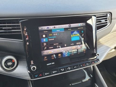 Used 2024 Jeep Wagoneer Series III image 25