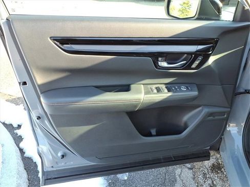 Used 2023 Honda CR-V Sport Touring image 14