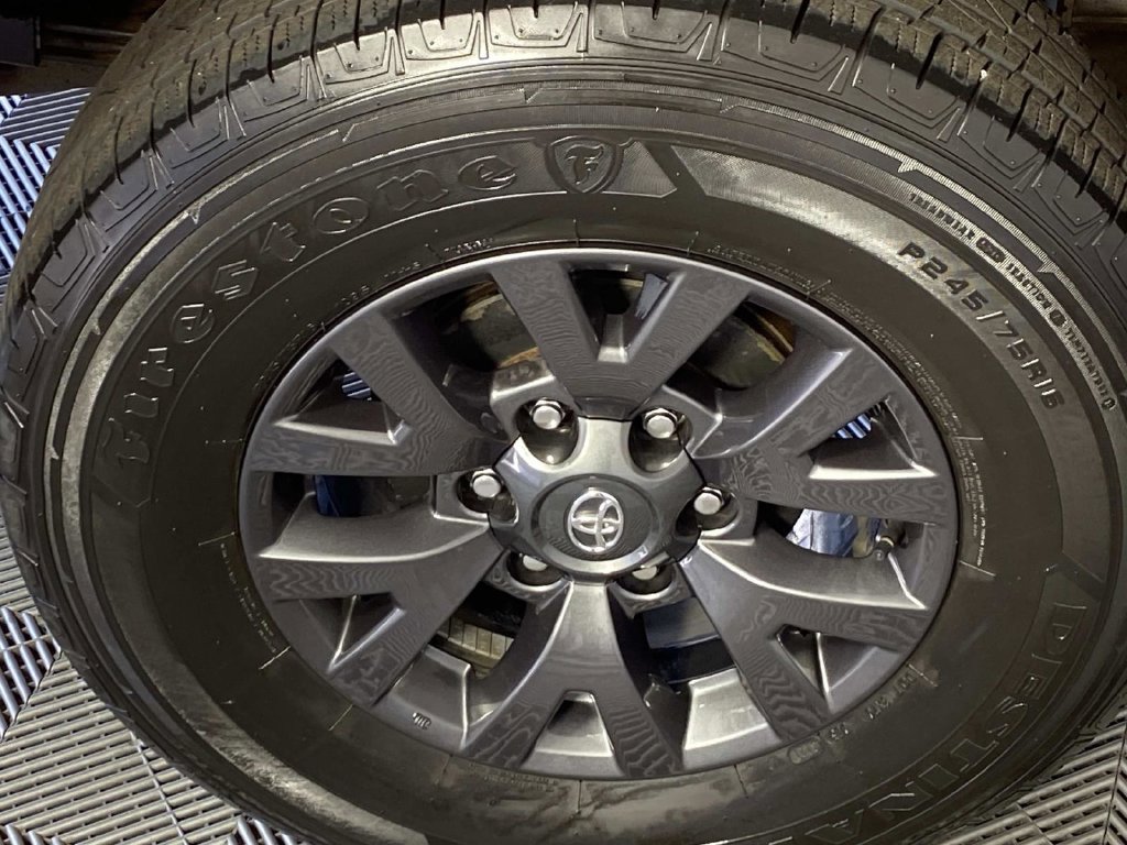 Used 2021 Toyota Tacoma SR5 AWD/4WD image 28