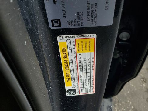 Used 2021 GMC Yukon SLT w/ SLT Premium Package image 31