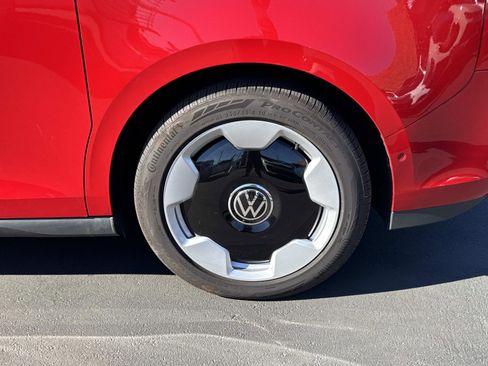 Used 2025 Volkswagen ID. Buzz Pro S image 7