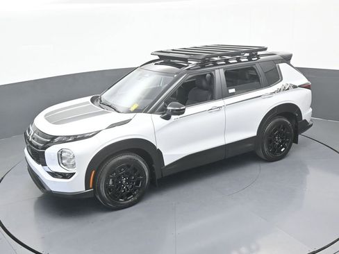 New 2026 Mitsubishi Outlander Trail Edition image 48