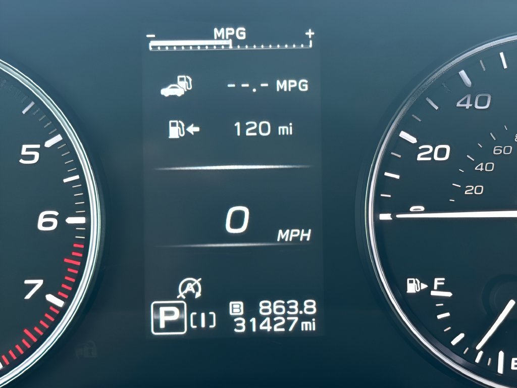 Used 2024 Subaru Crosstrek 2.0i Premium AWD/4WD image 12