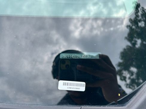 Used 2026 Kia K4 FWD image 23