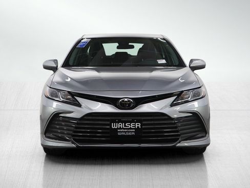 Used 2024 Toyota Camry LE image 8