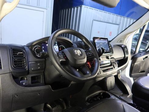 Used 2023 RAM ProMaster 2500 w/ Driver Convenience Group image 22