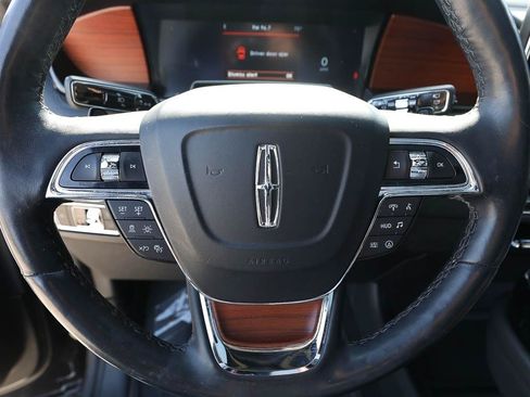 Certified 2024 Lincoln Navigator Reserve AWD/4WD image 15