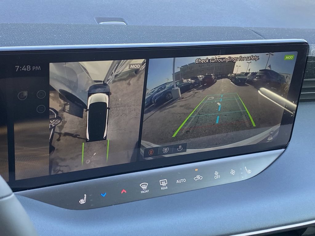 New 2026 Nissan Leaf SV+ w/ Floor Mat Package (SV+) FWD image 17