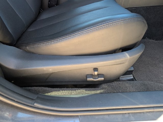 Used 2013 Subaru Outback 2.5i Limited w/ Moonroof Pkg AWD/4WD image 34
