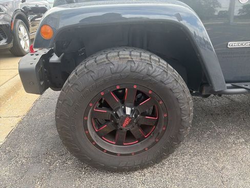 Used 2017 Jeep Wrangler Unlimited Rubicon AWD/4WD image 10