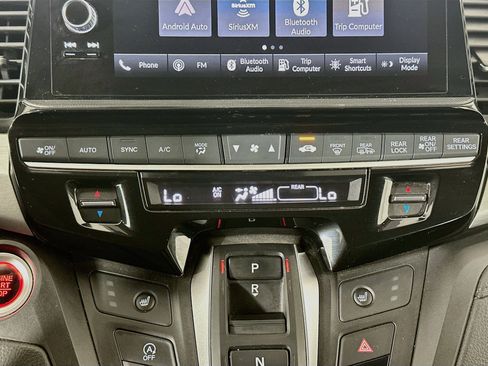 Used 2025 Honda Odyssey EX-L image 22