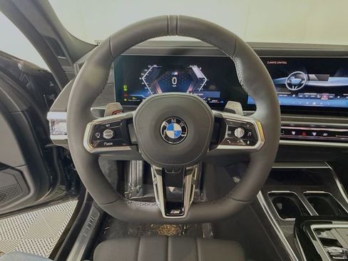 New 2026 BMW 760i xDrive image 11